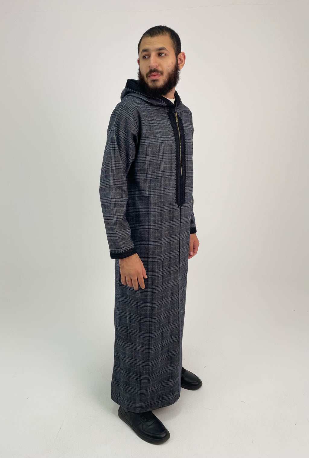 Aseel striped dark gray moroccan thobe