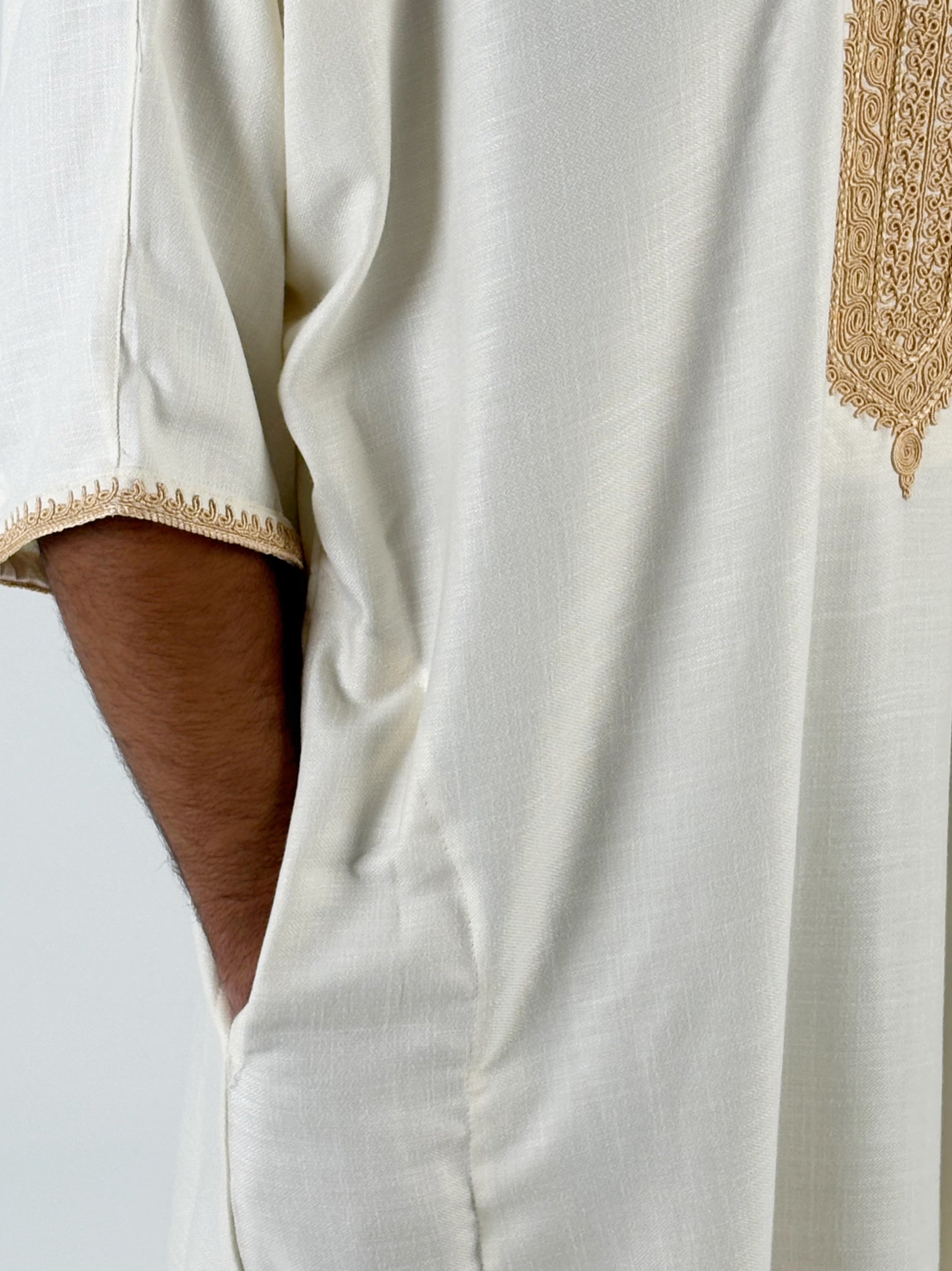 candora white premium thobe