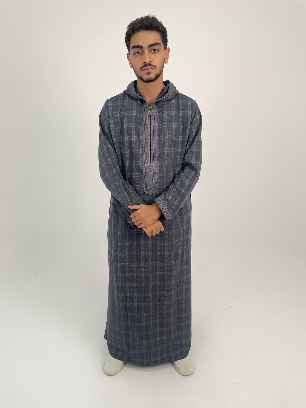 Aseel striped gray moroccan thobe