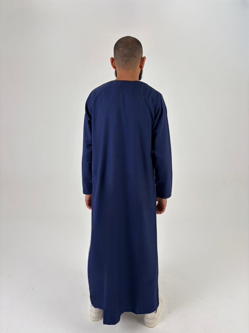 Omani thobe – navy blue